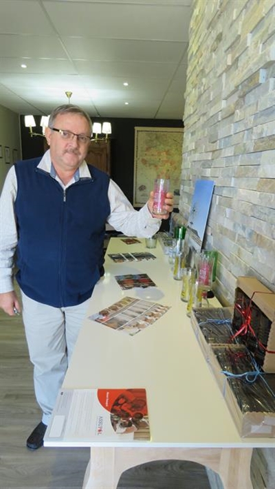 George rolls out red carpet for AHI